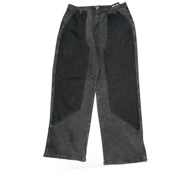 Hot Topic - Picture 3 of 7